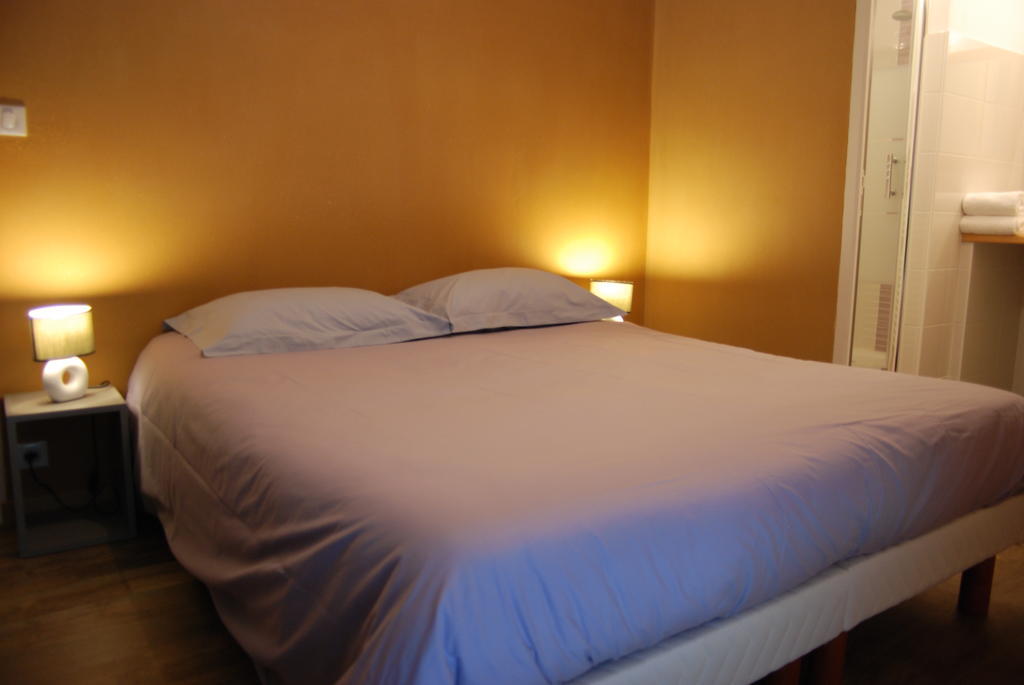 La Ferme Du Chauchix Hotell Lamballe Rom bilde